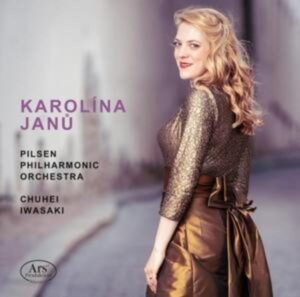 Karolina Janu singt Opern-Arien