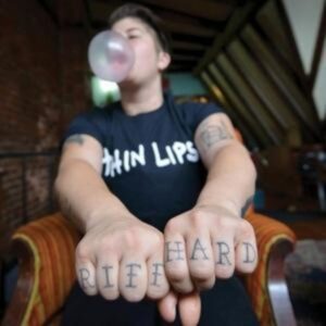Thin Lips: Riff Hard